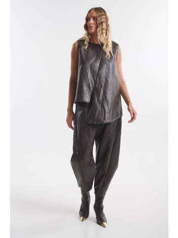 σετ δερματίνη oversized μπλούζα & παντελόνι σε προσφορά