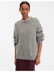 πουλόβερ με στρογγυλό λαιμό σε λεπτή πλέξη με αφράτη υφή