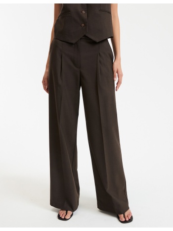 φαρδύ παντελόνι με πιέτα