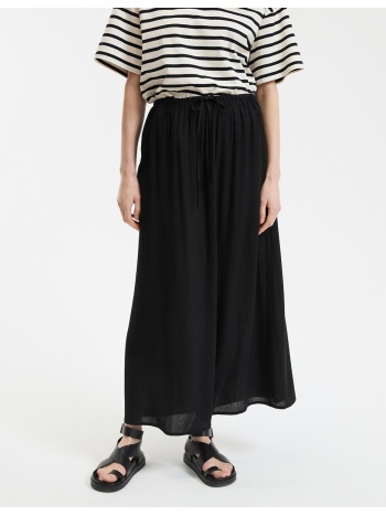 μακριά φούστα από ρευστό κρεπ