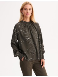 μπλούζα με λαιμό v