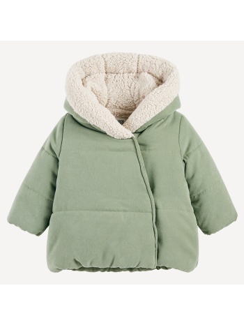 ζεστό μπουφάν με κουκούλα