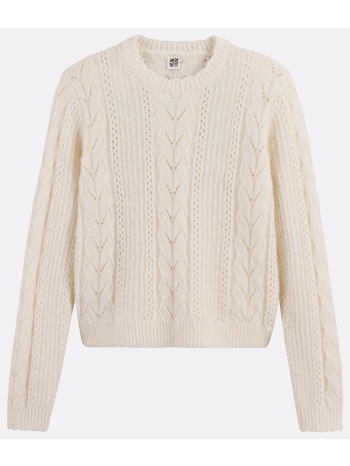 πουλόβερ με διάτρητο σχέδιο