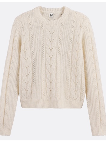 πουλόβερ με διάτρητο σχέδιο