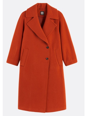 μακρύ παλτό με ασύμμετρο κλείσιμο