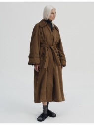 μακριά καμπαρντίνα με ζώνη και κουμπώματα