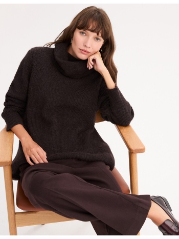 πουλόβερ με στρογγυλή λαιμόκοψη σε προσφορά