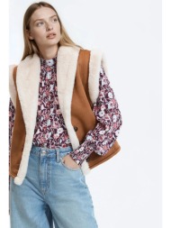 κοντό μπουφάν με κουμπιά