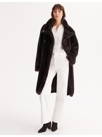 μακρύ γούνινο παλτό με κουμπιά σε προσφορά