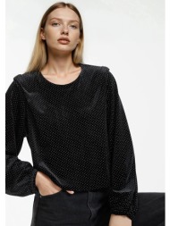 μπλούζα με τρουκς