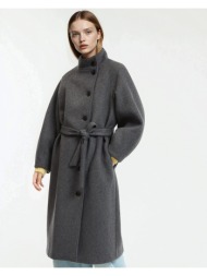 μακρύ παλτό με κουμπιά