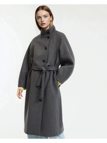 μακρύ παλτό με κουμπιά