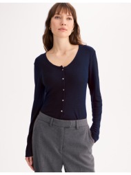 μπλουζάκι σε στιλ ζακέτας