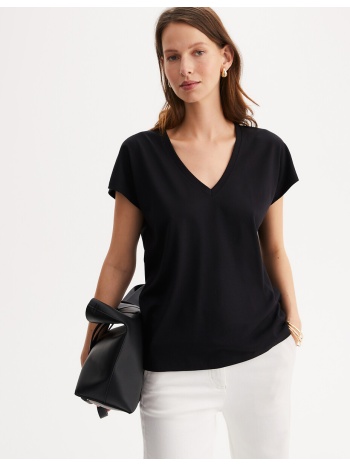 κοντομάνικη μπλούζα με v σε προσφορά