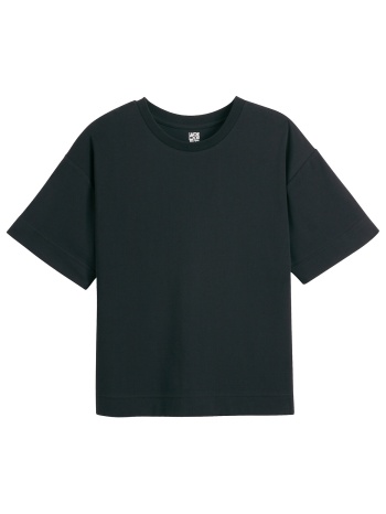 μπλούζα σε loose γραμμή