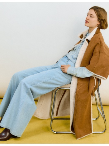 μακριά κάπα με κουμπιά