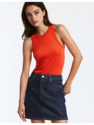 αμάνικη μπλούζα με στρογγυλή λαιμόκοψη