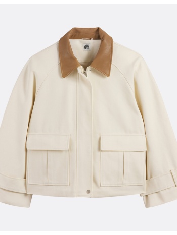 κοντό φαρδύ σακάκι σε α γραμμή