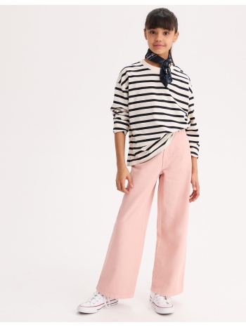 φαρδύ παντελόνι