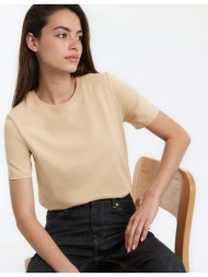 κοντομάνικο t-shirt με στρογγυλή λαιμόκοψη