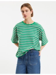 ριγέ μπλούζα σε loose γραμμή