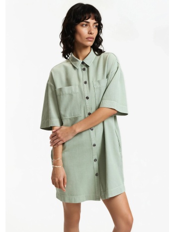 κοντό σεμιζιέ φόρεμα με κοντά μανίκια