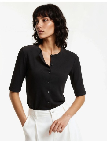 κοντομάνικο μπλουζάκι με κουμπιά και στρογγυλή λαιμόκοψη