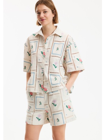 πουκάμισο με κοντά μανίκια