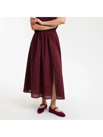 μίντι φούστα σε α γραμμή με αγγλική δαντέλα