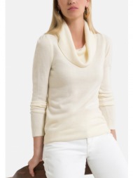 πλεκτό με γυριστό γιακά ...