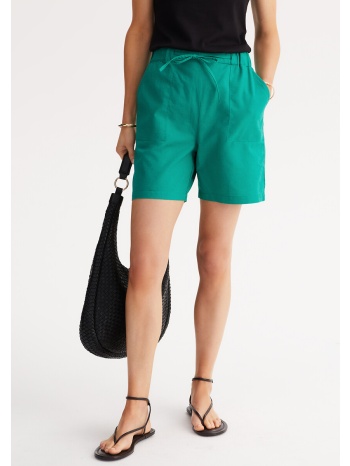 σορτς κυρίως από λινό σε προσφορά