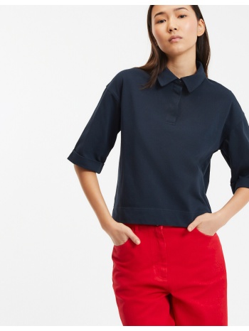 κοντομάνικη μπλούζα με στρογγυλή λαιμόκοψη