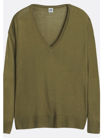 λεπτό πλεκτό με v