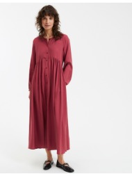 μακρύ φόρεμα με μακριά ...