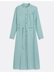 μακρύ φόρεμα με μακριά ...