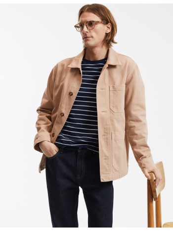 σακάκι σε ίσια γραμμή