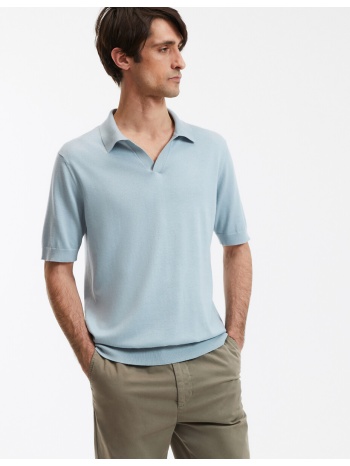 κοντομάνικο πλεκτό με v λαιμόκοψη