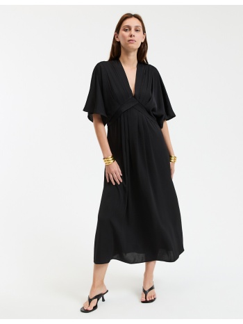 μακρύ φόρεμα με v και μανίκια μέχρι τους αγκώνες