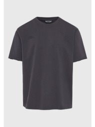 t-shirt με text τύπωμα στην πλάτη