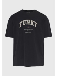 t-shirt με branded τύπωμα στο στήθος