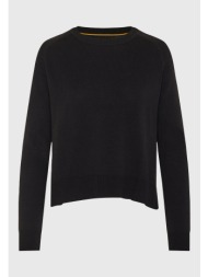 γυναικείο πλεκτό με λαιμόκοψη