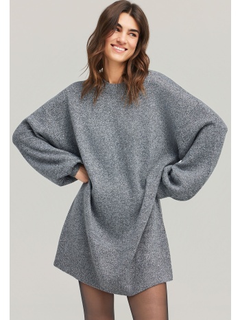 πλεκτό φόρεμα με ανοιχτή πλάτη