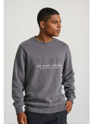 φούτερ με embossed τύπωμα στο στήθος