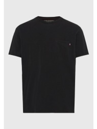 t-shirt με τσέπη στο ...