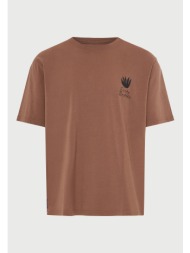 t-shirt με τύπωμα στην ...