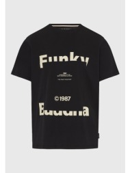 t-shirt με τύπωμα