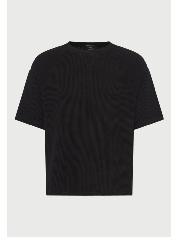 ανδρικό μονόχρωμο t-shirt - the essentials