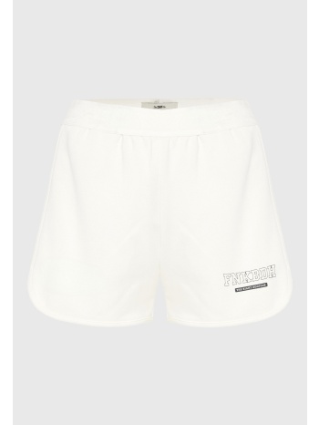 αθλητικό σορτς με τυπωμένο logo