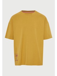 ανδρικό t-shirt με τύπωμα στην πλάτη