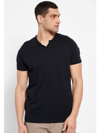 essential t-shirt με λαιμό henley